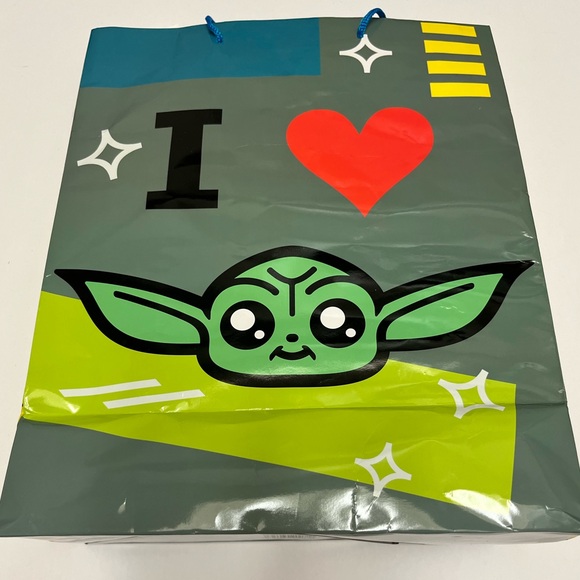 ❤️ FREE with any purchase 🙏🏽 Unique Star Wars Baby Yoda Child Gift Bag - Picture 5 of 13